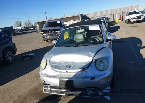 2005 Volkswagen New Beetle Gls 1.8T z USA, uszkodzony, nr VIN 3VWCD31YX5M315767